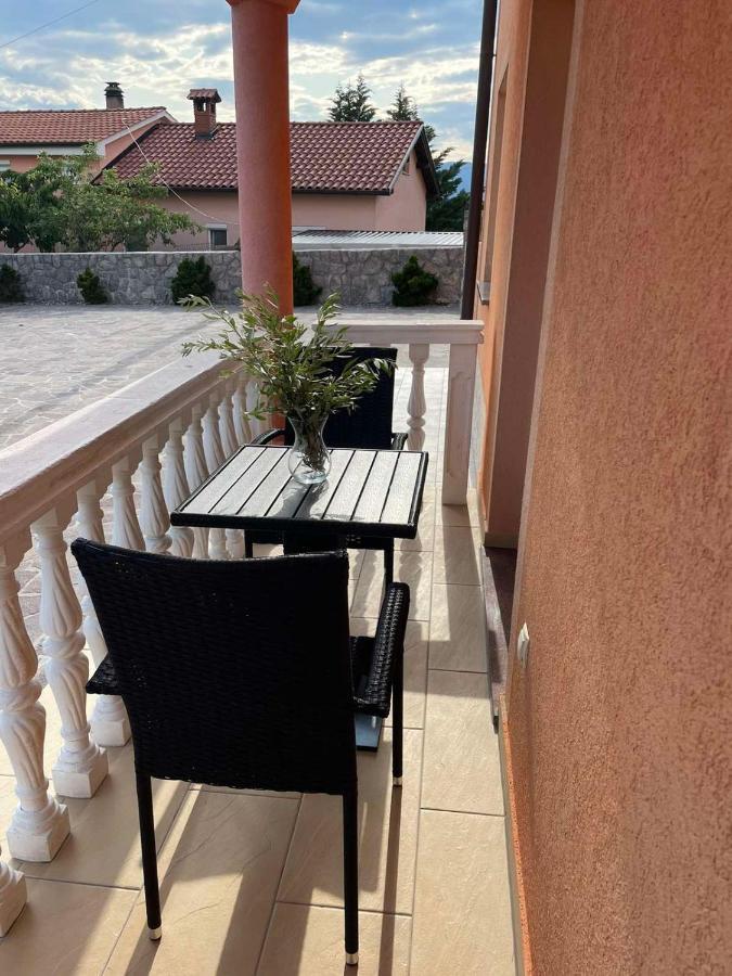 Hill 3 Apartment Viskovo Екстериор снимка